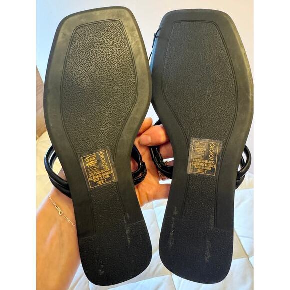 NWOT Azalea Wang Stetson Knot Strappy Slip On Leather Sandals Size 7 - Picture 5 of 6